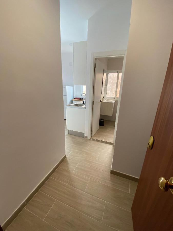 City Center And Beach Renovated Apartment フエンヒロラ エクステリア 写真