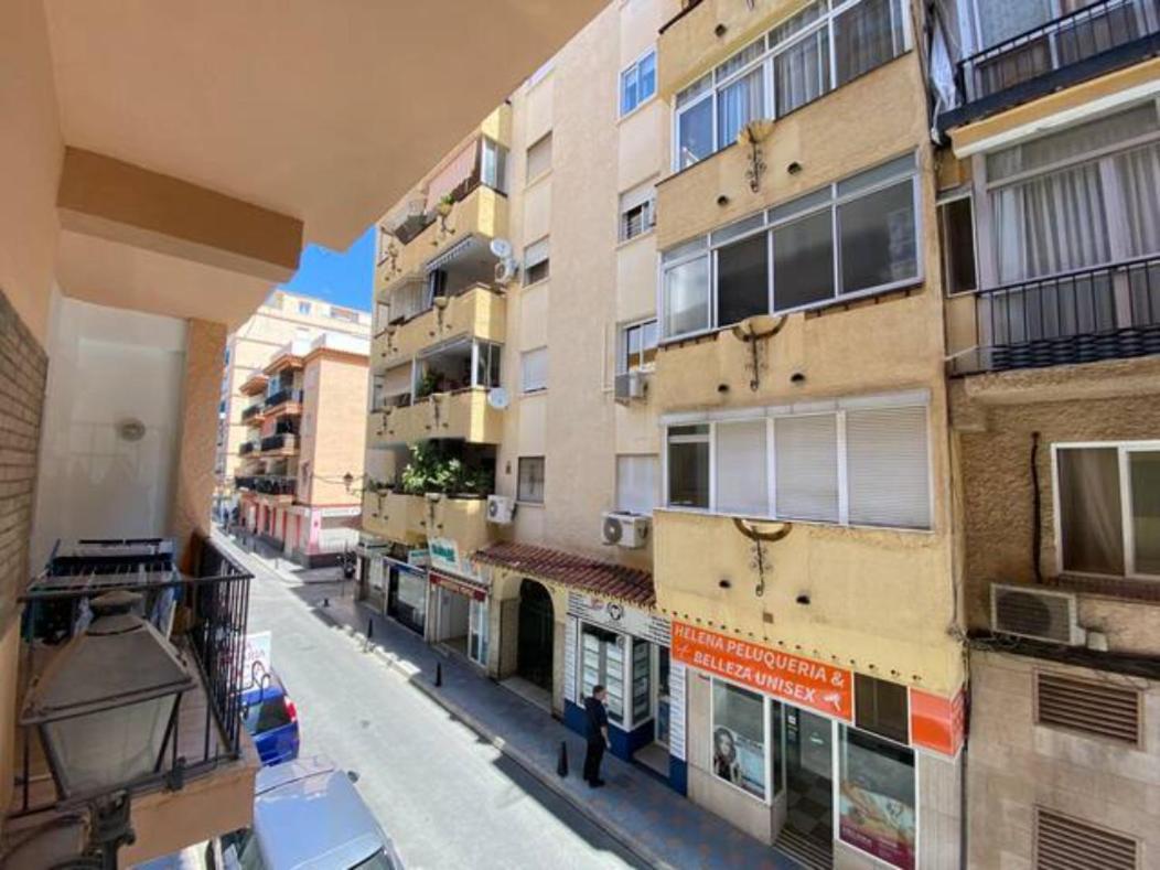 City Center And Beach Renovated Apartment フエンヒロラ エクステリア 写真